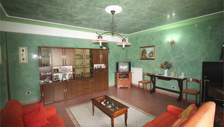 SALONE