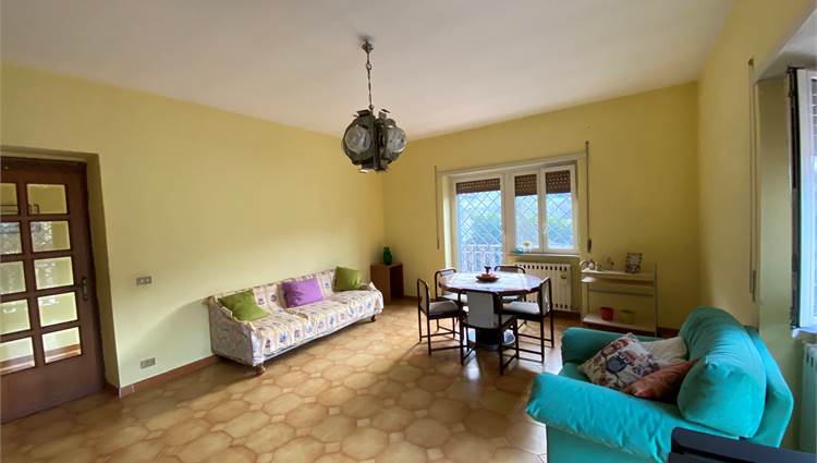 SALONE