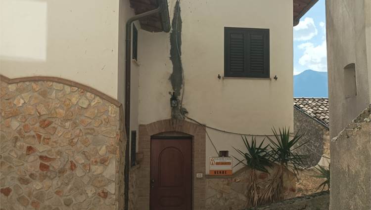 ESTERNO